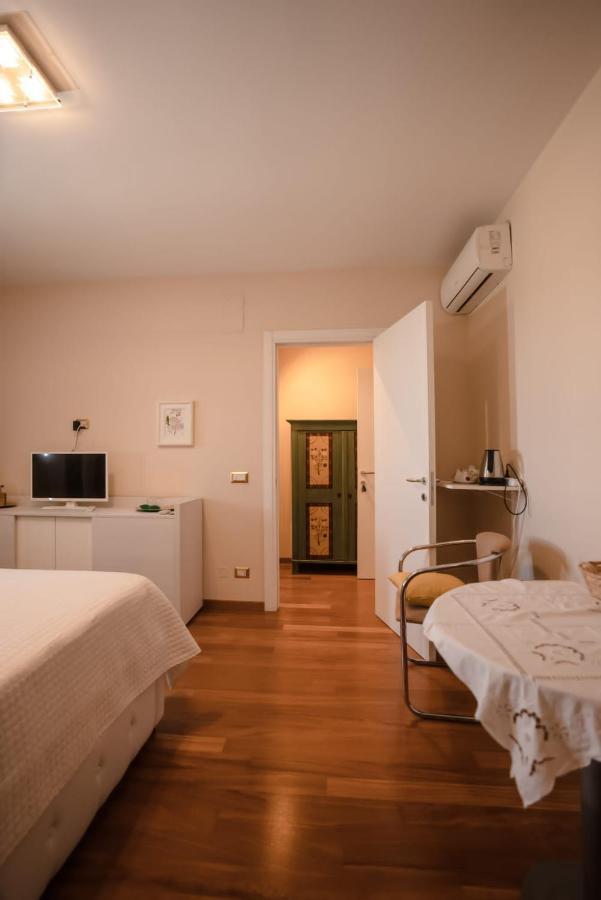 B&b Villa Maria Di Venere Bari Esterno foto
